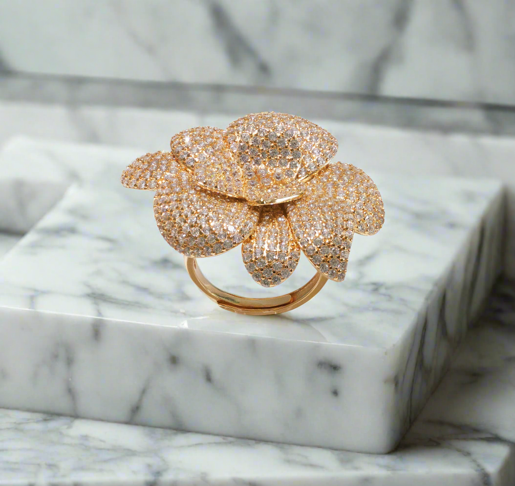 Camelia ring