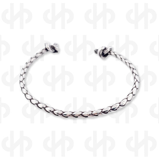 Silver Bangle with knot