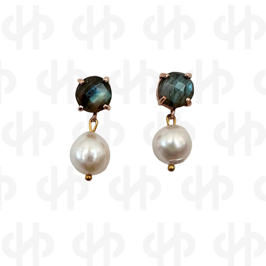 Rose gold earring with gemstone & pearl