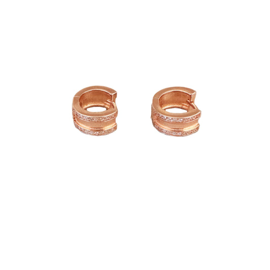 Sophisticated and classic earrings with cubic zirconia | Rosé