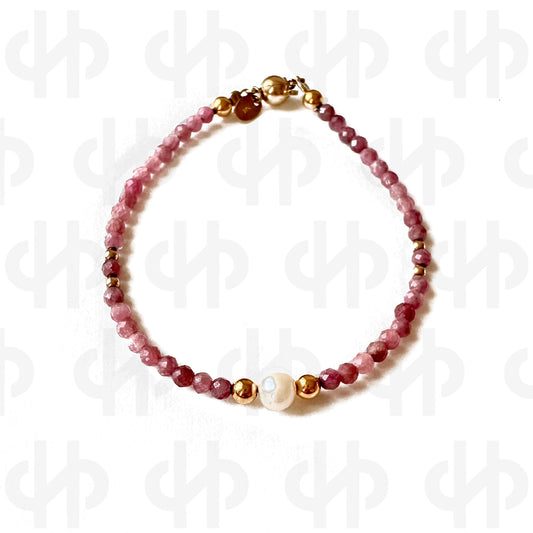 The Gold Collection Bracelet | Rhodonite Rose Quartz, Fresh water pearl