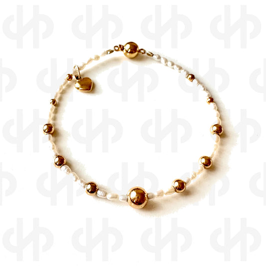The Gold Collection Bracelet | Fresh water pearls