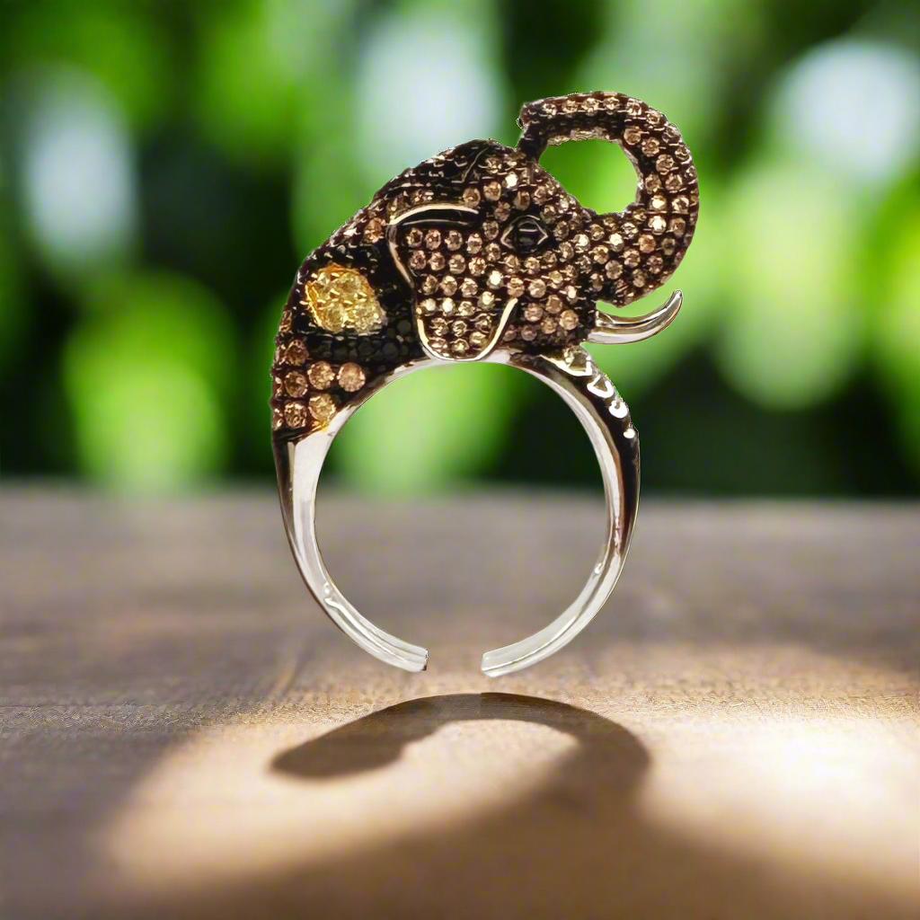 Baby Elephant ring. Exklusive collection